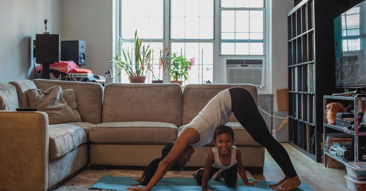 Родитель находит баланс между цифровым отдыхом и воспитанием детей